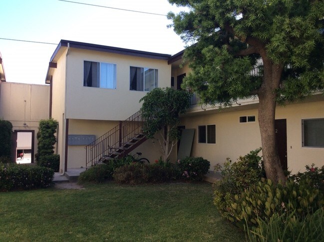 Foto del edificio - Sea Breeze Apartments