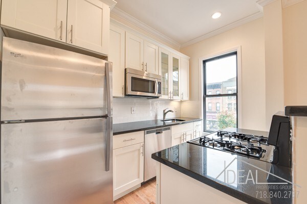 Building Photo - 621 Vanderbilt Ave