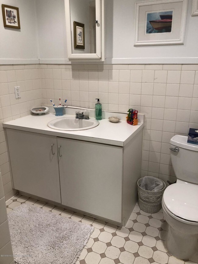 Foto del edificio - 409 Brookside Ave