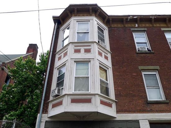 Building Photo - 11 Liberty St