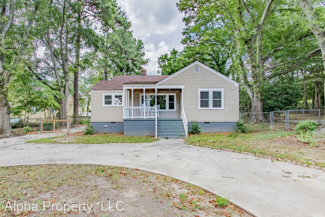 Building Photo - 2 br, 1 bath House - 109 Old Augusta Rd