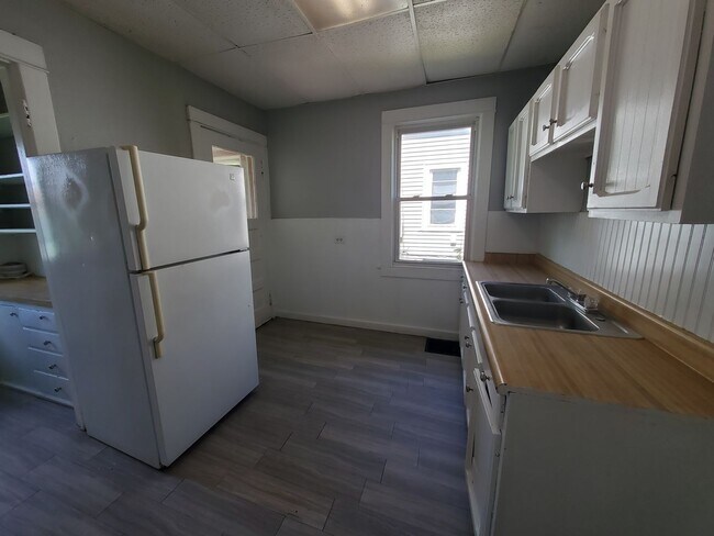 Foto del edificio - 2 bedroom house in Davenport