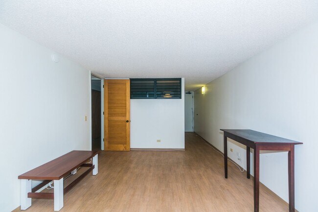 Foto del edificio - 1541 Dominis Street #1503