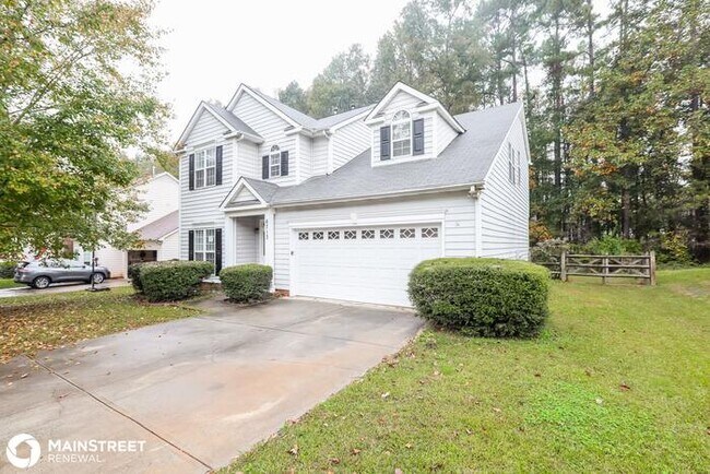 Building Photo - 6713 Reedy Creek Rd, Charlotte, NC 28215