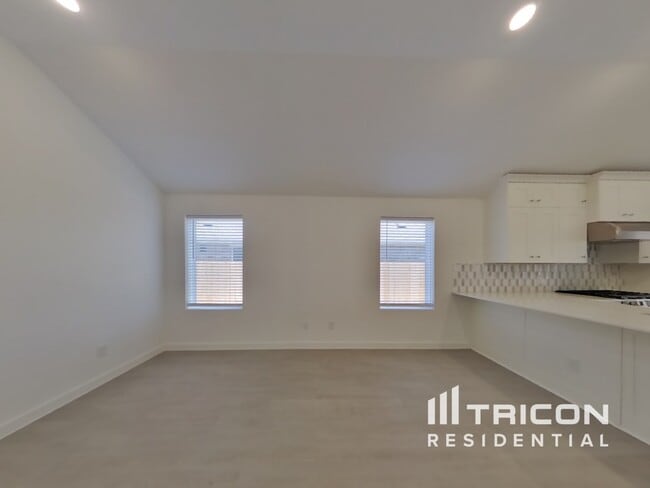 Foto del edificio - 3024 Pintail St