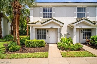 Building Photo - 8219 Pacific Beach Dr