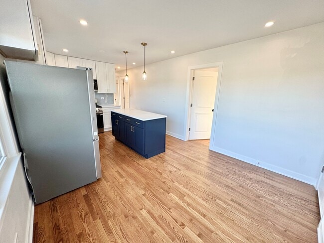 Foto del edificio - 4816 W Henderson St