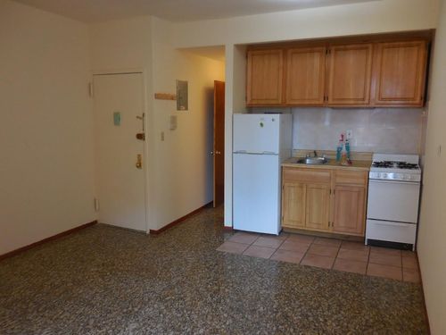 Foto del edificio - 158 E 107th St