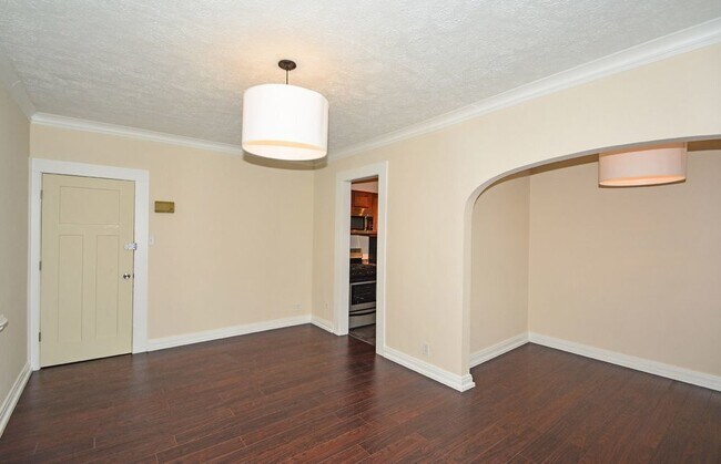 Building Photo - 1711 College Dr