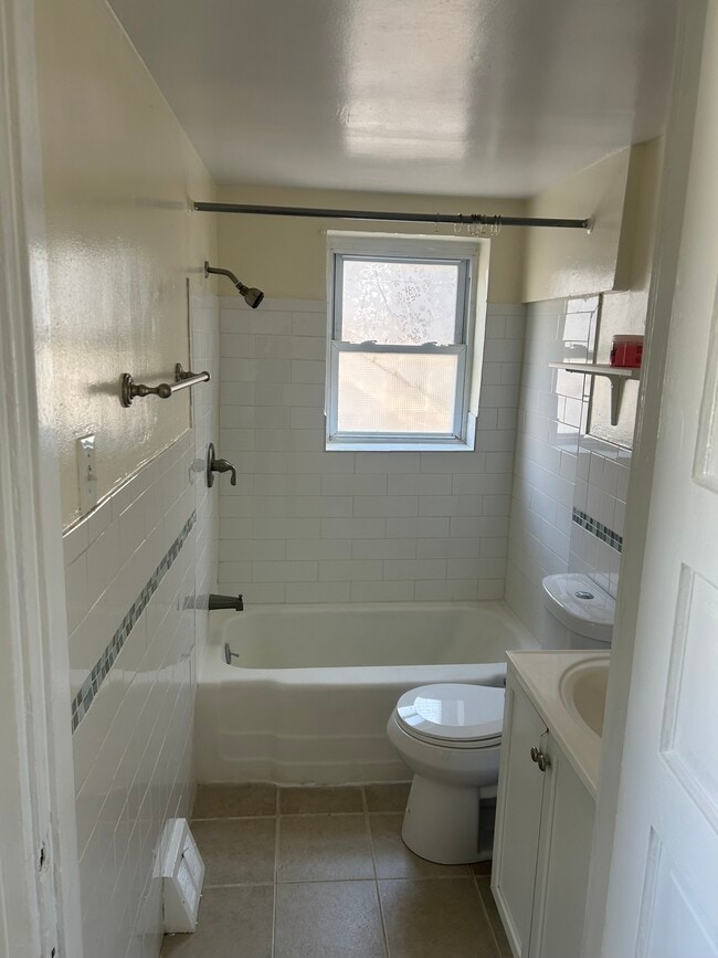 Bathroom - 1127 S 48th St