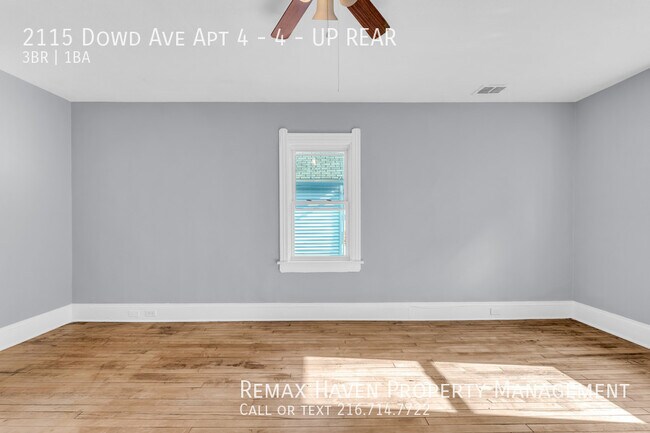 Foto del edificio - 2115 Dowd Ave