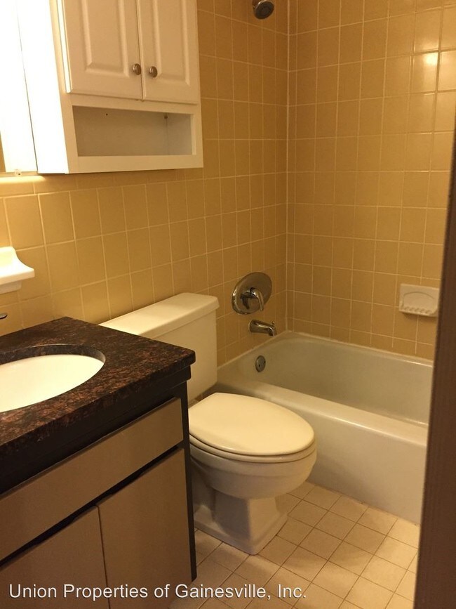 Interior Photo - 1212 SW 5th Ave