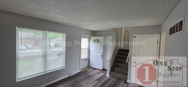 Building Photo - Beautiful 3 Bedroom 1 Bathroom in Independence!