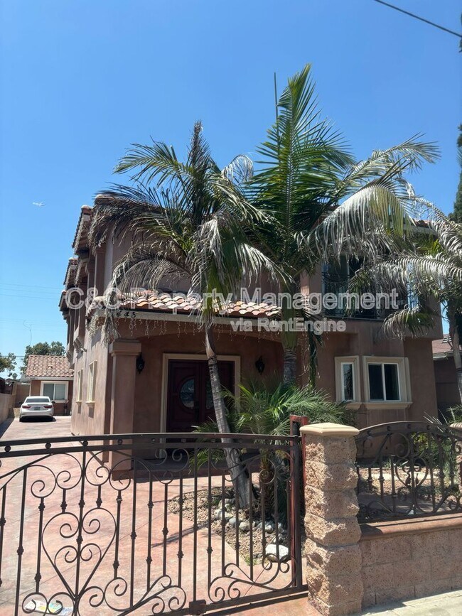 Foto del edificio - 1445 S Sunol Dr