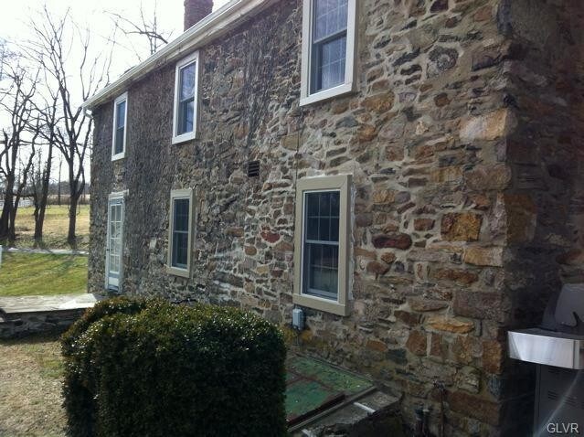 Foto principal - 5831 Indian Creek Rd