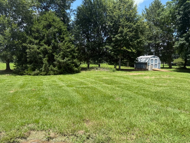 Foto del edificio - 145 Hume Ave