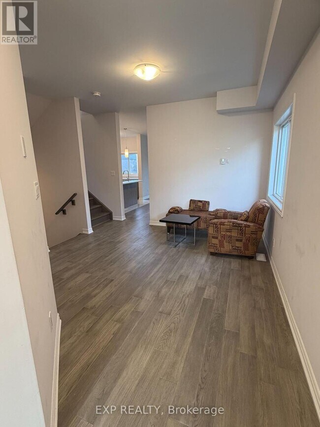Photo du bâtiment - 103 McLaughlin St