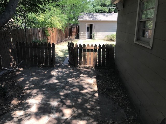 Foto del edificio - 2602 23rd St