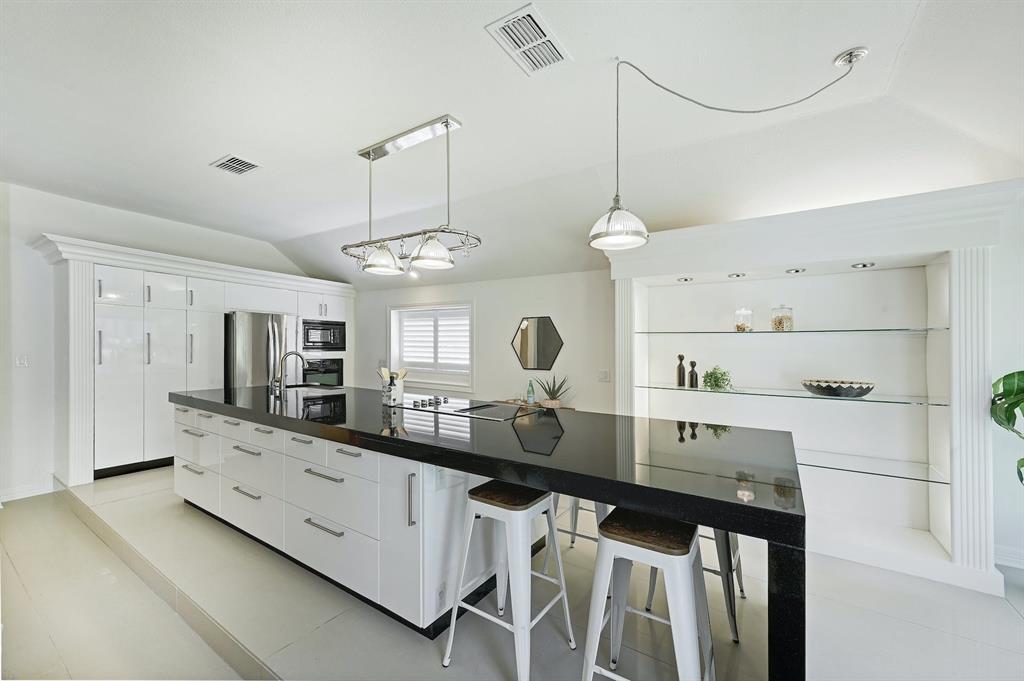 Foto principal - 2200 Cliffs Edge Dr