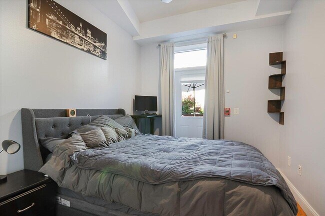 Foto del edificio - 120 Willow Ave