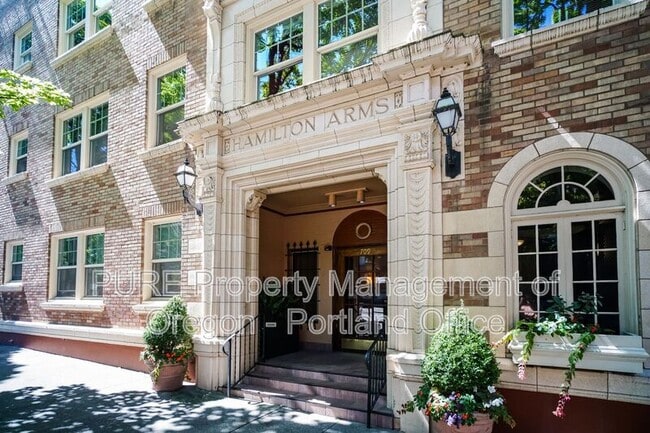 Photo - 709 SW 16th Avenue - Hamilton Arms Apartment