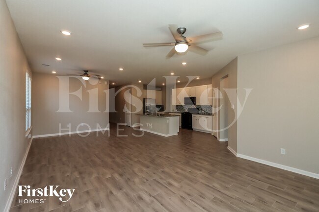 Foto del edificio - 22235 Davenport Downs Ln