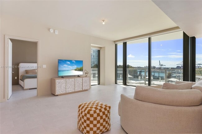 Foto del edificio - 500 Alton Rd