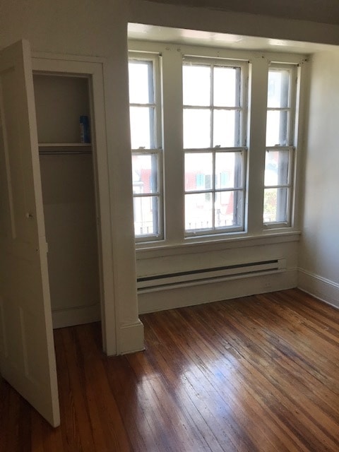 Primary Photo - 2046 Locust St