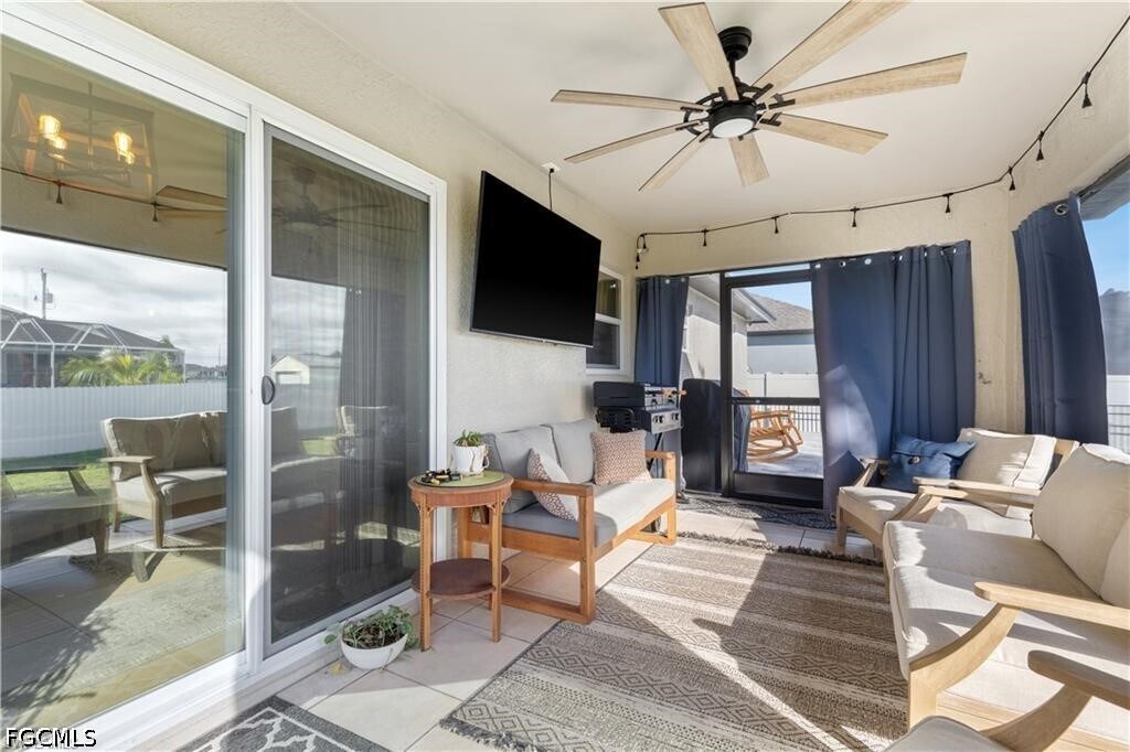 Building Photo - 231 NW 26th Ave