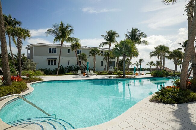 Piscina - Maison Residences 3