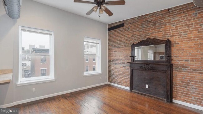 Building Photo - 2125 Spring Garden St