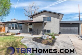 Building Photo - 8545 W 64th Pl