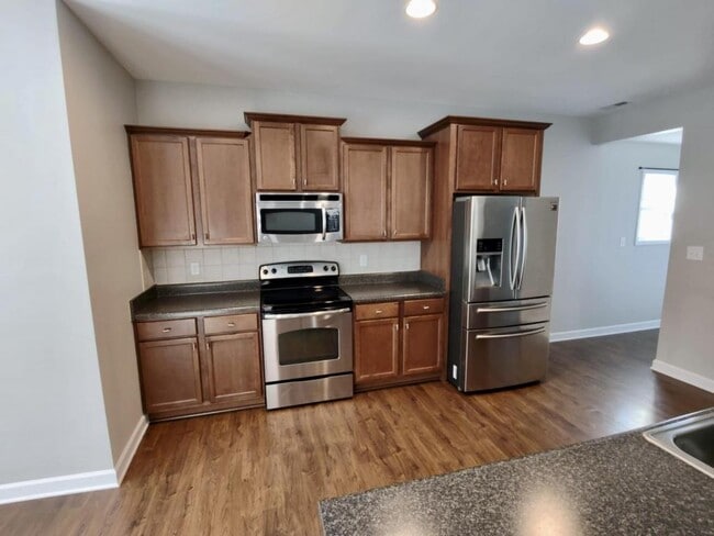 Building Photo - 1525 Gallant Fox Ct