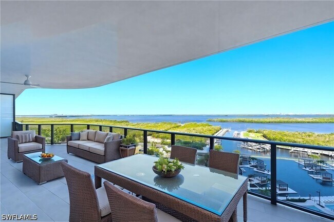 Foto del edificio - 5100 SEAGRASS Blvd