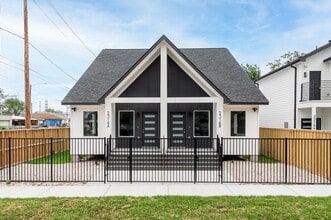 Building Photo - 2316 McKee St