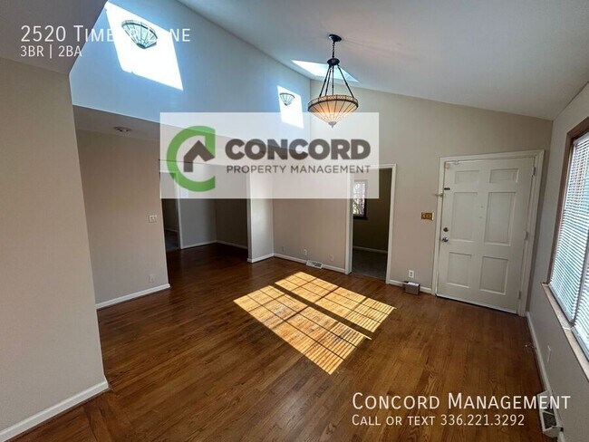 Foto del edificio - 2520 Timber Ln