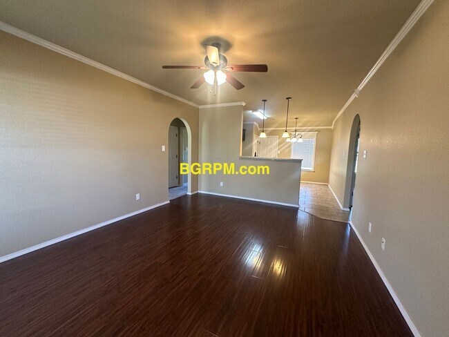 Building Photo - 3 BD, 2 BA, Home in Cabot