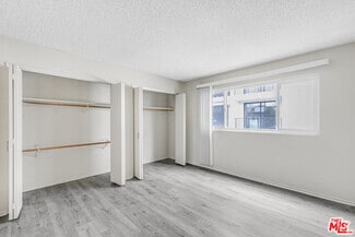Building Photo - 1811 Parnell Ave