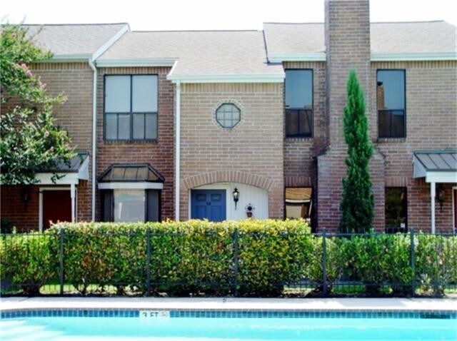 Primary Photo - 12550 Piping Rock Dr