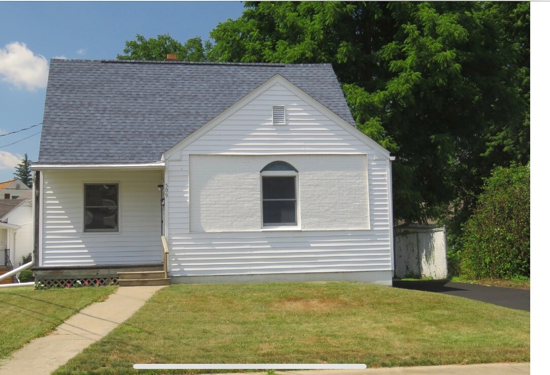 Front of Home - 509 Harcourt Dr