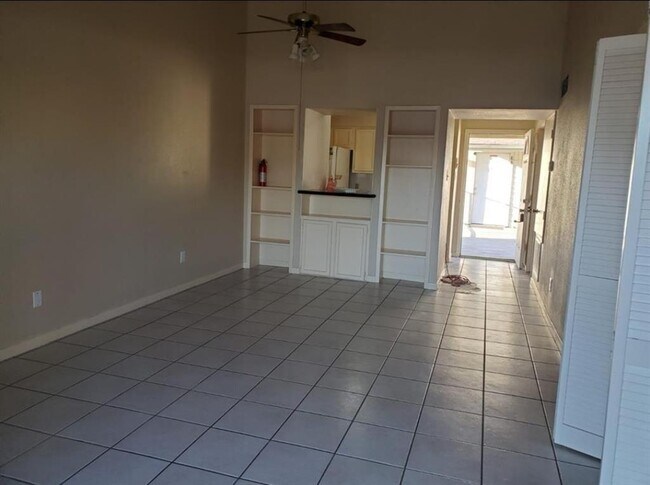 Building Photo - 10075 Westpark Dr