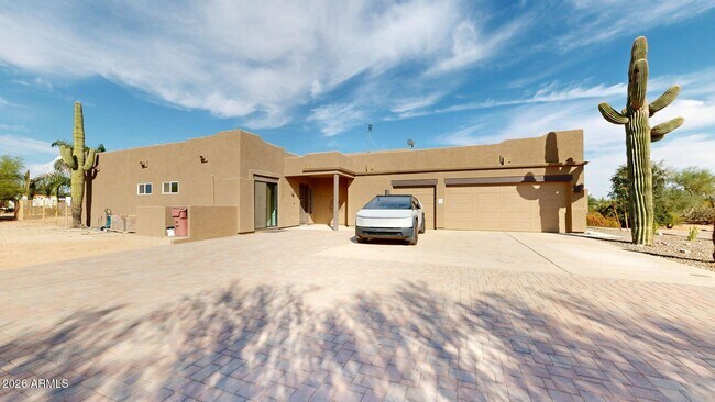 Foto del edificio - 5740 E Red Bird Rd
