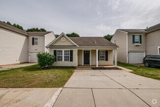 Building Photo - 2723 Oasis Ln