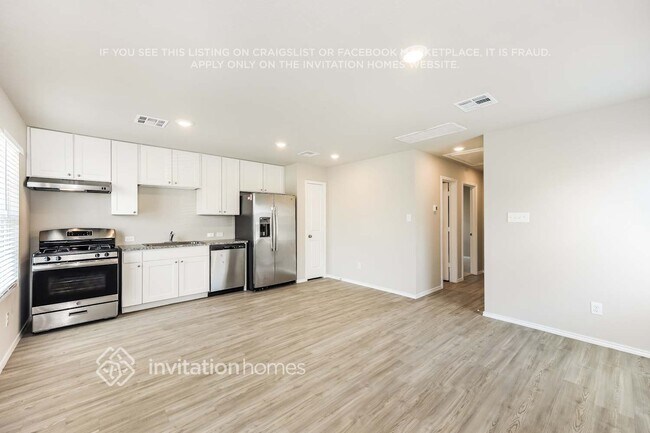 Building Photo - 13710 Harvest Valley