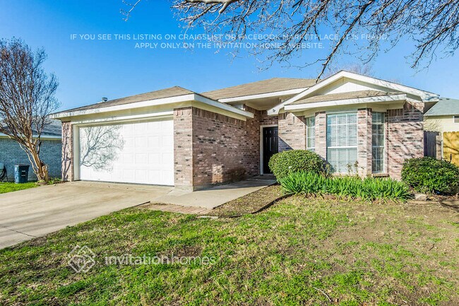 Foto del edificio - 8175 Spruce Valley Dr