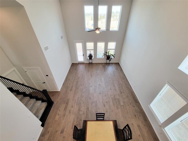 Building Photo - 31526 Beacon Cove Trl