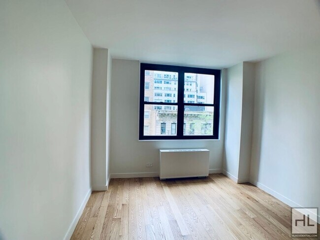 Foto del edificio - EAST 49 STREET
