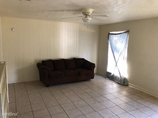 Foto del edificio - 3 br, 1 bath House - 3996 Will O Run Dr