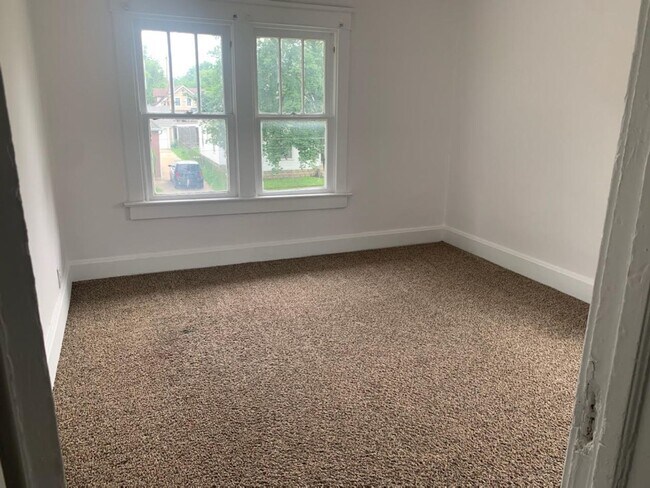 Building Photo - Available for Rent 3BR/1BA beauty