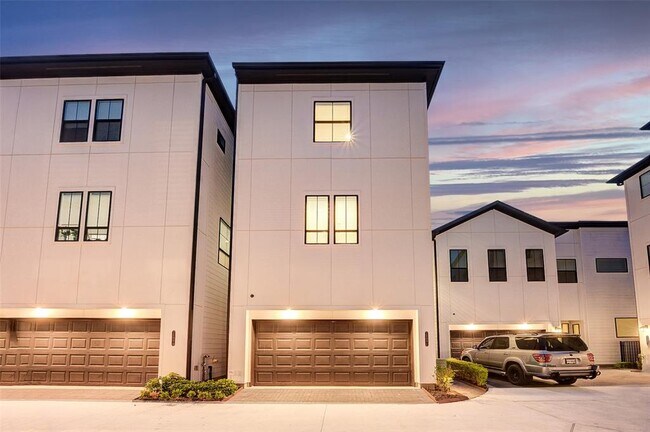 Foto del edificio - 2808 Grand Fountains Dr